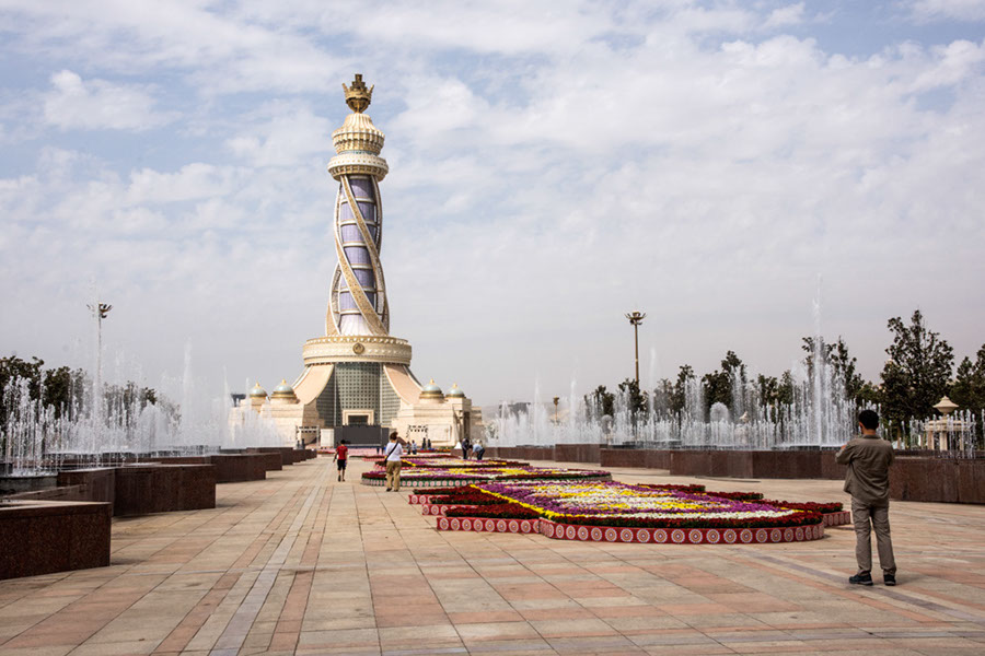 09 Dushanbee, Monumento all'Indipendenza e alla Libertà